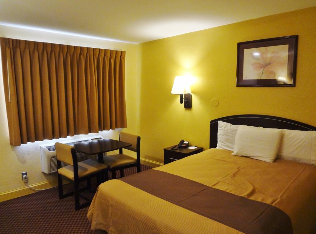Americas Best Value Inn - Goldsboro Szoba fotó