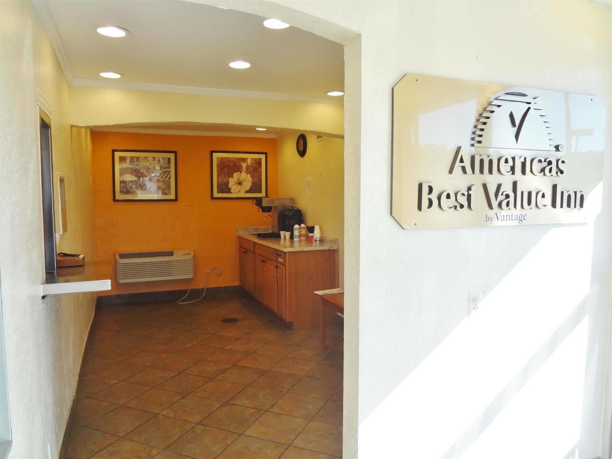 Americas Best Value Inn - Goldsboro Kültér fotó