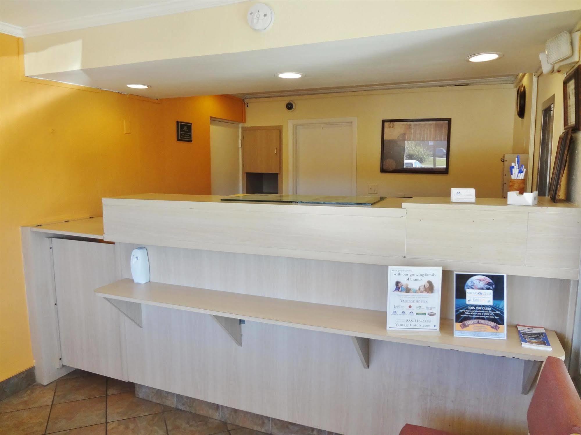 Americas Best Value Inn - Goldsboro Kültér fotó