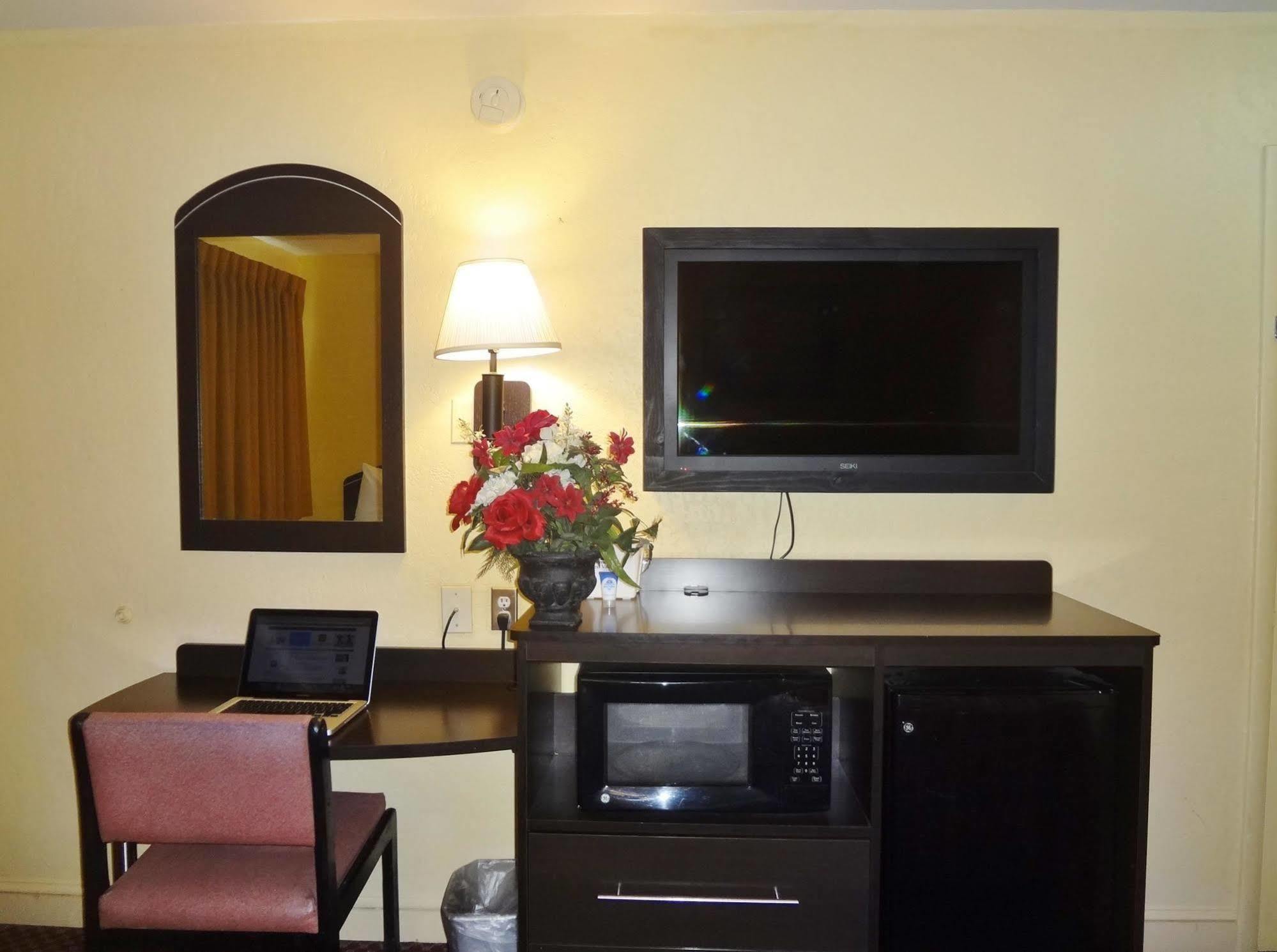 Americas Best Value Inn - Goldsboro Kültér fotó